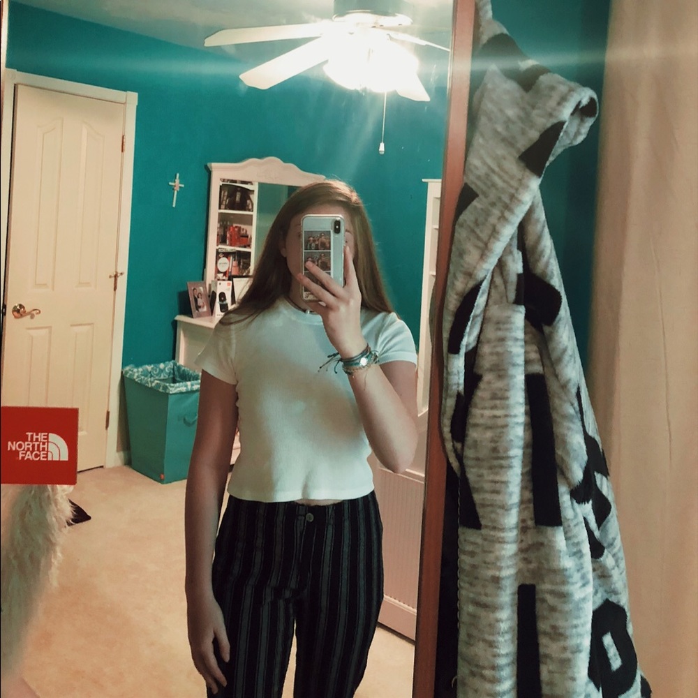 Simple white t shirt